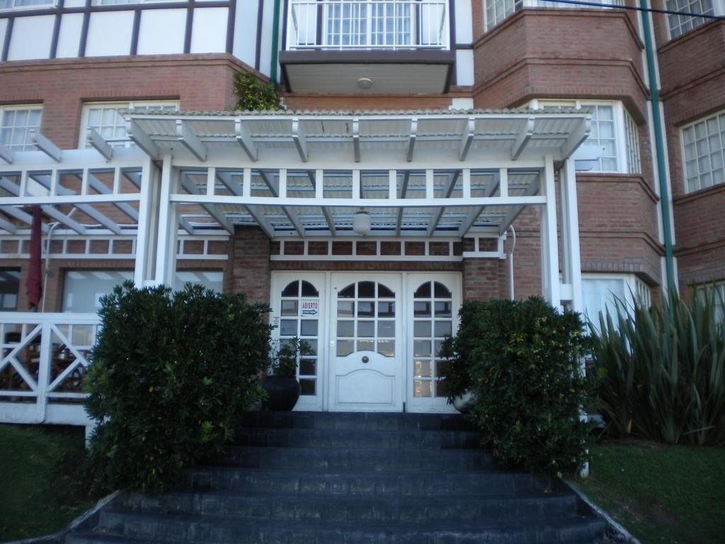 Gemelos Apart Villa Gesell Exterior foto